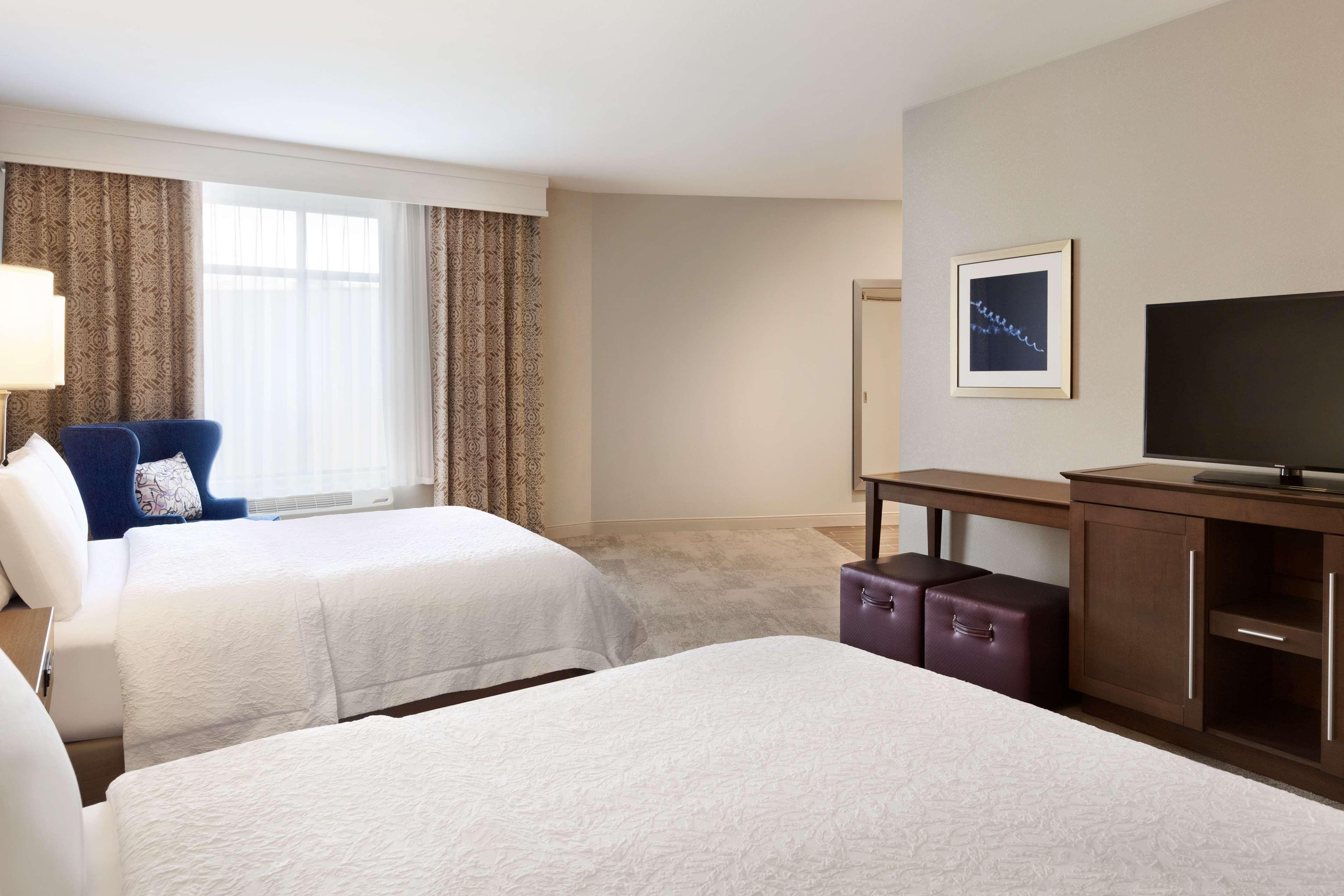 Hampton Inn & Suites Seattle/Renton, Wa Екстериор снимка