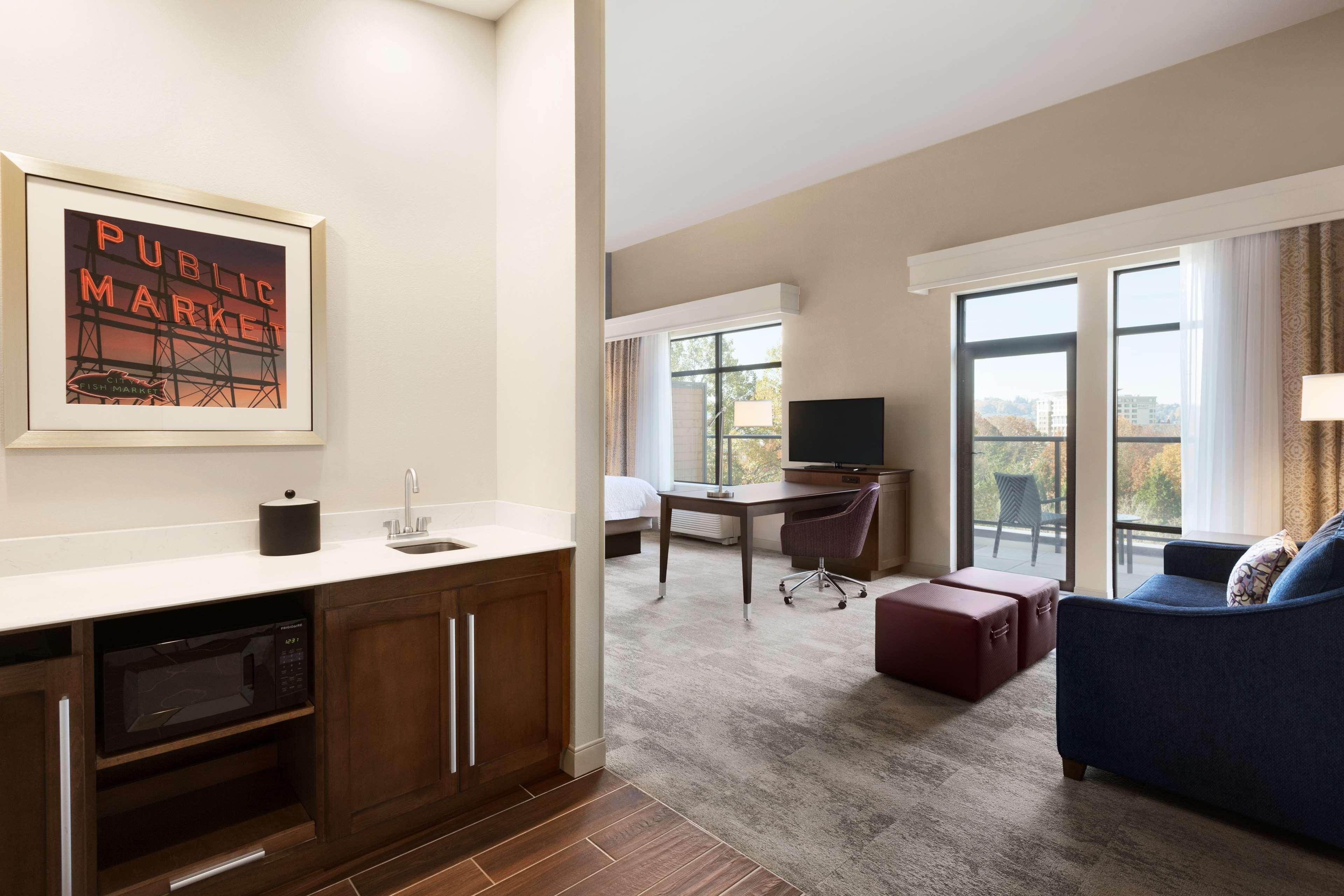 Hampton Inn & Suites Seattle/Renton, Wa Екстериор снимка
