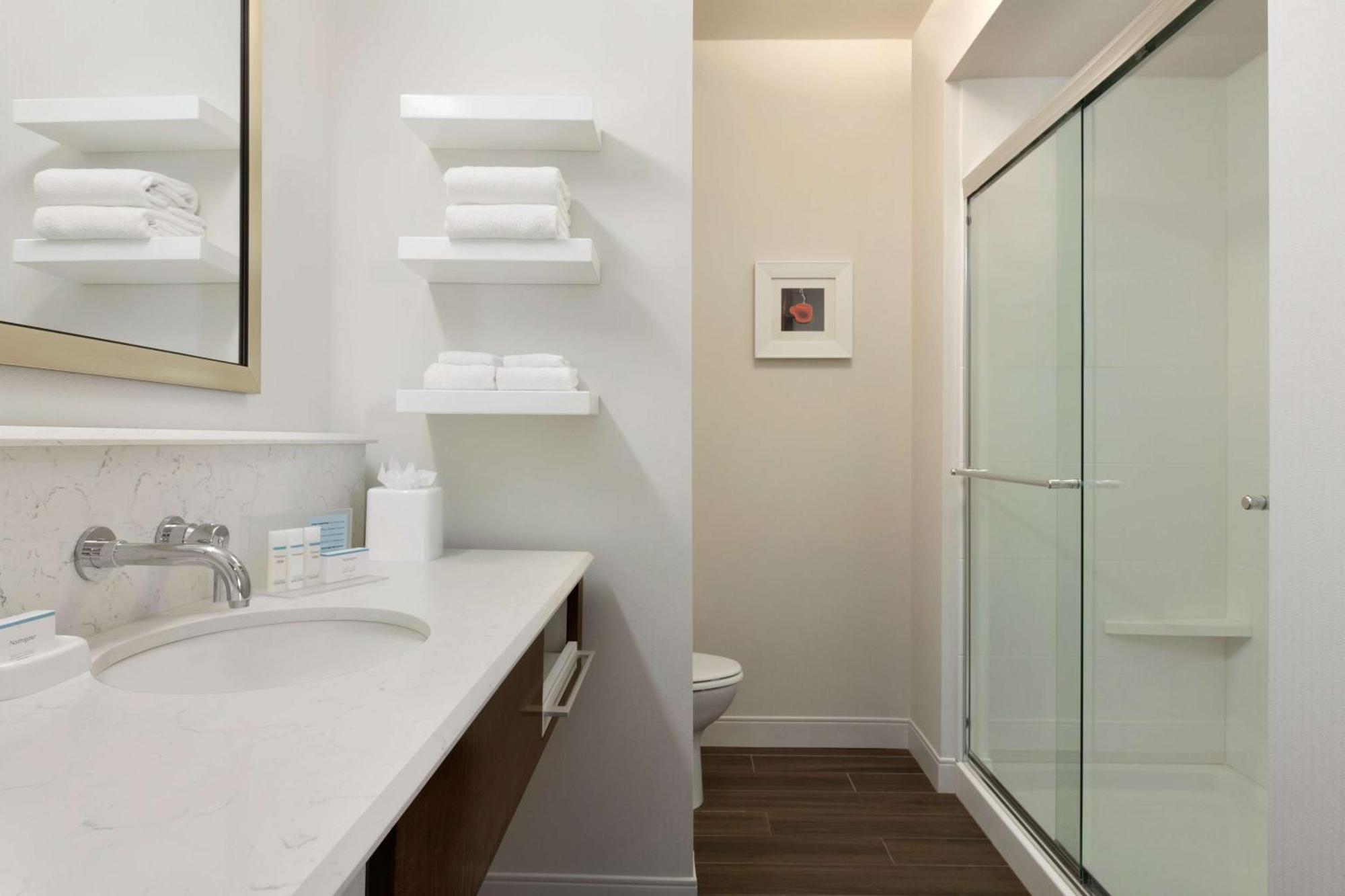 Hampton Inn & Suites Seattle/Renton, Wa Екстериор снимка